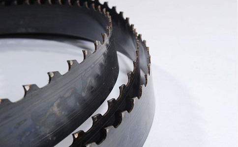 阜阳撞击材料中的硬点，会给带锯条带来哪些损伤？